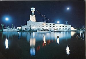 Bild des Verkufers fr Postal 016791: AMPURIABRAVA Costa Brava - Club Nautico nocturna zum Verkauf von EL BOLETIN