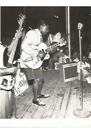 Bild des Verkufers fr POSTAL 54084: The Blues. B.B. King. 1950 zum Verkauf von EL BOLETIN