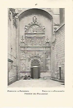 Image du vendeur pour LAMINA 5213: Puerta de la Pellejeria de la Catedral de Burgos mis en vente par EL BOLETIN