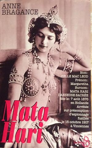 Image du vendeur pour Mata Hari: La poudre aux yeux (French Edition) mis en vente par Artful Dodger Books