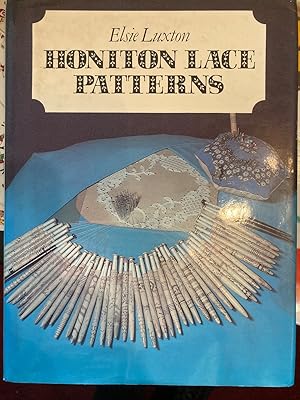 Image du vendeur pour HONITON LACE PATTERNS. mis en vente par Graham York Rare Books ABA ILAB