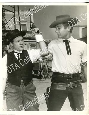 Seller image for ALIAS JESSE JAMES 8X 10-STILL-WESTERN-COMEDY-BOB HOPE-Jim Davis for sale by DTA Collectibles
