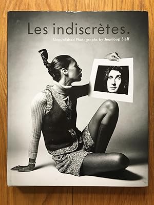 Imagen del vendedor de Les Indiscrtes: Unpublished Photographs by Jeanloup Sieff a la venta por Setanta Books