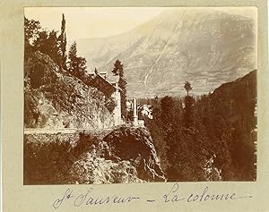 France, St Sauveur, La Colonne