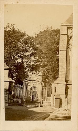 France, Entrée du Château à identifier