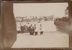 France, Une Procession Religieuse