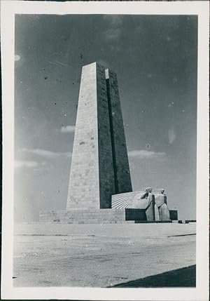 Egypt, Ismaïlia, Monument to the Australian Forces who guarded Suez Canal in 1914