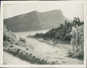 New Zealand, Waikaremoana Lake