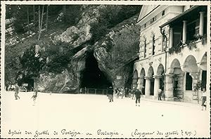 Yougoslavie, Entrée des Grottes de Grotte de Postojna ou Postumia (Slovénie), 1957