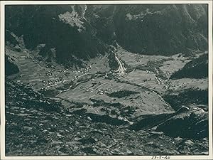 France, Village dans les Alpes, 1945