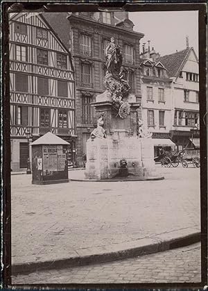 Seine Maritime, Rouen. Vieux Centre. Statue de Jeanne d'Arc, 1899