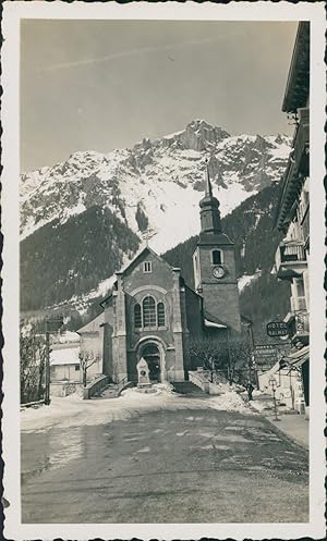 Chamonix, l'église et le brévent