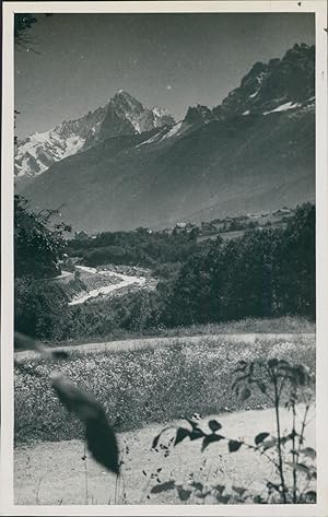 Chamonix, les Aiguilles et l'Arve