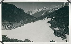 Névé sur le chemin de de Plan-Praz, vers la Flégère