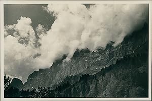 Suisse, vue d'un massif de montagne, à identifier