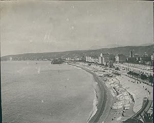 Nice, vue du port, linges séchant au soleil