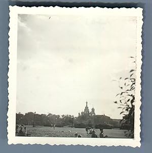 Russie, Saint-Pétersbourg, Une vue du Parc vers la Cathédrale