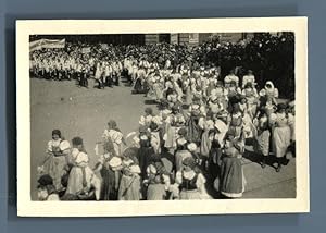 Tchécoslovaquie, Un défilé un costumes traditionnels