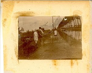 France, Bordeaux, Canal du Midi. Préparation d'un bateau