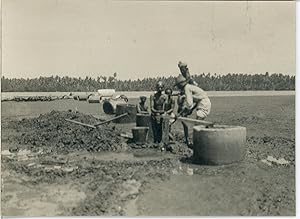 Burma, Farmers on the fields