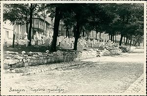 Yougoslavie, Sarajevo. Cimetière musulman (Bosnie Herzégovine), 1957