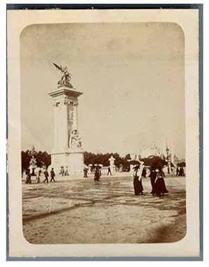 France, Paris, Pont Alexandre III