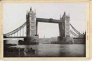 Angleterre, Londres Tower Bridge