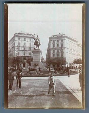 Italia, Genova, Statua di Vittorio Emanuele
