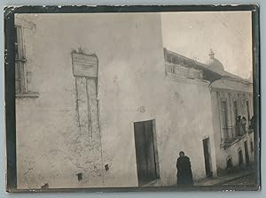 Equateur, Quito, Plaque posée à Quinto par les Académiciens Français