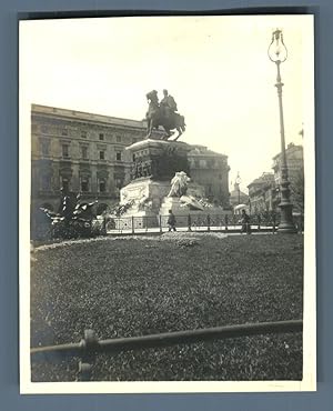 Italia, Milano, Monumento a Vittorio Emanuele II