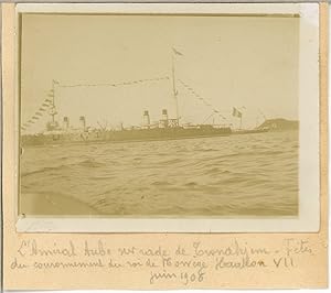 Norvège, Navire "L'Amiral Aube" dans la rade de Trondheim