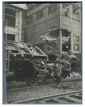 France, Pas-de-Calais, Usines. Lavoir No. 2 et Vagon démoli