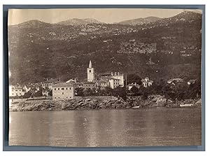 Croatie, Opatija (Abbazia), Vue prise de la mer