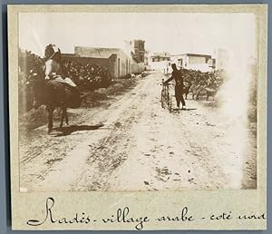 Tunisie, Radès (    ), village arabe, entrée côté nord