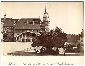 Suisse, Fribourg, Hôtel de Ville et vieux tilleul