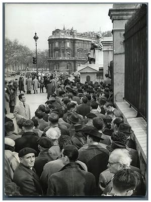 Paris, litige franco-tunisien, affluence au Palais Bourbon