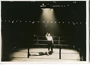 Paris, Salle Wagram, Marcel Thil contre Bloomfield, K.O de Bloomfield