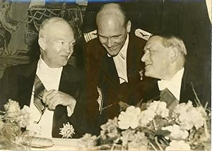 Imagen del vendedor de Diner de gala  l'Elyse en l'honneur des membres de l'Otan a la venta por photovintagefrance