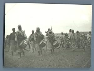 Algérie, Tirailleurs partant aux manoeuvres