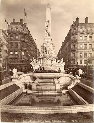 France, Lyon, Monument élevé à la Mémoire du Président Carnot