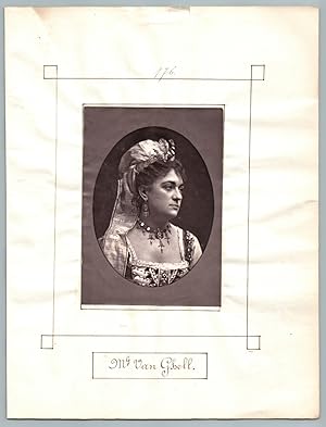 France, Théâtre, Mlle Van Ghell