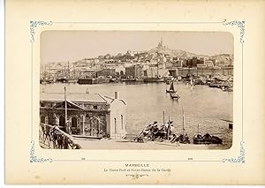 France, Marseille, le Vieux Port et Notre Dame de la Garde