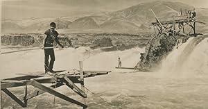 USA, Pellerossa 1956, the last fishing season for Indians at Celilo Falls