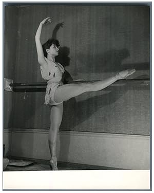 France, Renée Jeanmaire, étoile de Ballet des Champs Elysées