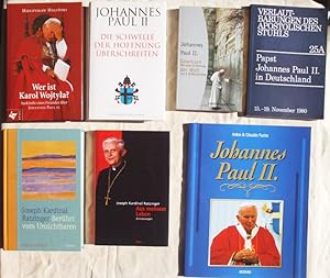 Seller image for Konvolut mit sieben Bcher: Die Schwelle der Hoffnung berschreiten + Wer ist Karol Wojtyla? Ausknfte eines Freundes ber Johannes Paul II + Predigten und Ansprachen von Papst Johannes Paul II. bei seinem Pastoralbesuch in Deutschland + Johannes Paul II [Bildbiographie] + Gewissen der Welt + Berhrt vom Unsichtbaren + Aus meinem Leben. Erinnerungen (1927-1977) for sale by Versandantiquariat Manuel Weiner