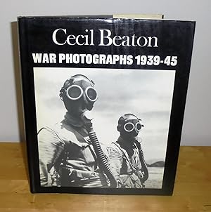 Immagine del venditore per Cecil Beaton : War Photographs 1939-45 venduto da M. C. Wilson