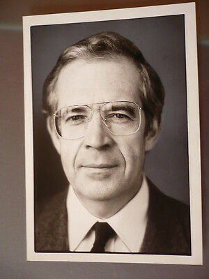 PHOTO DE PRESSE LOUIS MERMOZ 1984 PRESIDENT ASSEMBLEE NATIONALE