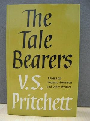 Bild des Verkufers fr The Tale Bearers: Essays on English, American and Other Writers zum Verkauf von PsychoBabel & Skoob Books