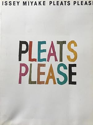 Image du vendeur pour PLEATS PLEASE by Issey Miyake, and ISSEY MIYAKE by Irving Penn; Two-Volume Exhibition Catalog mis en vente par Ma petite bibliothque