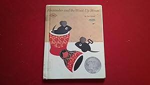 Immagine del venditore per Alexander and the Wind-Up Mouse (Pinwheel Books) venduto da Betty Mittendorf /Tiffany Power BKSLINEN